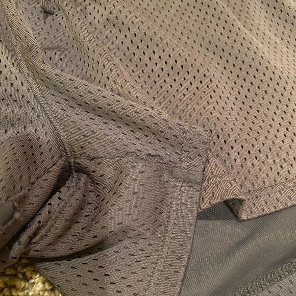 Under Armour shorts - Picture 2 of 3